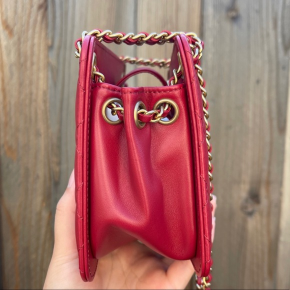 SOLD Chanel 20A Small Accordion Bag - Picture 3 of 10